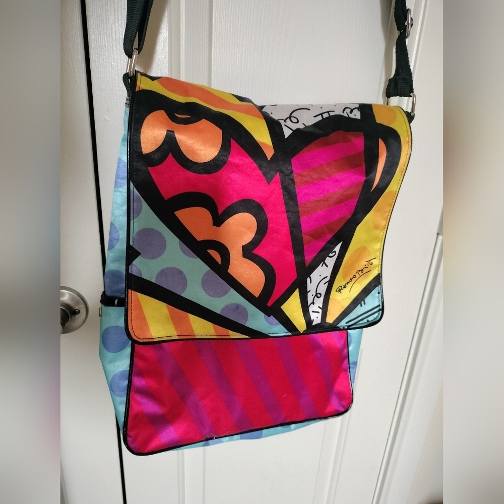 Romero Britto Messenger Bag 339102 Giftcraft 2009